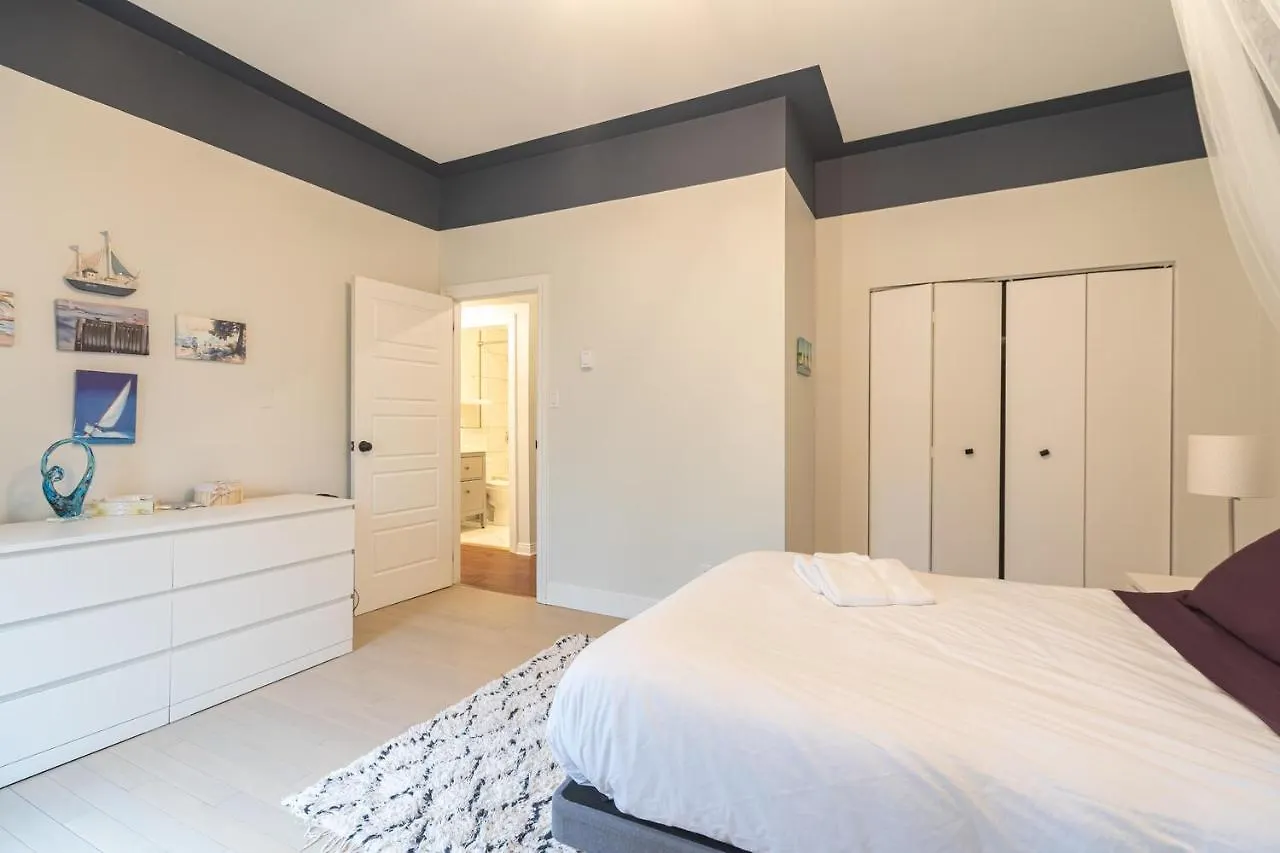 Appartamento 210 Comfortable Escape Suite Halifax